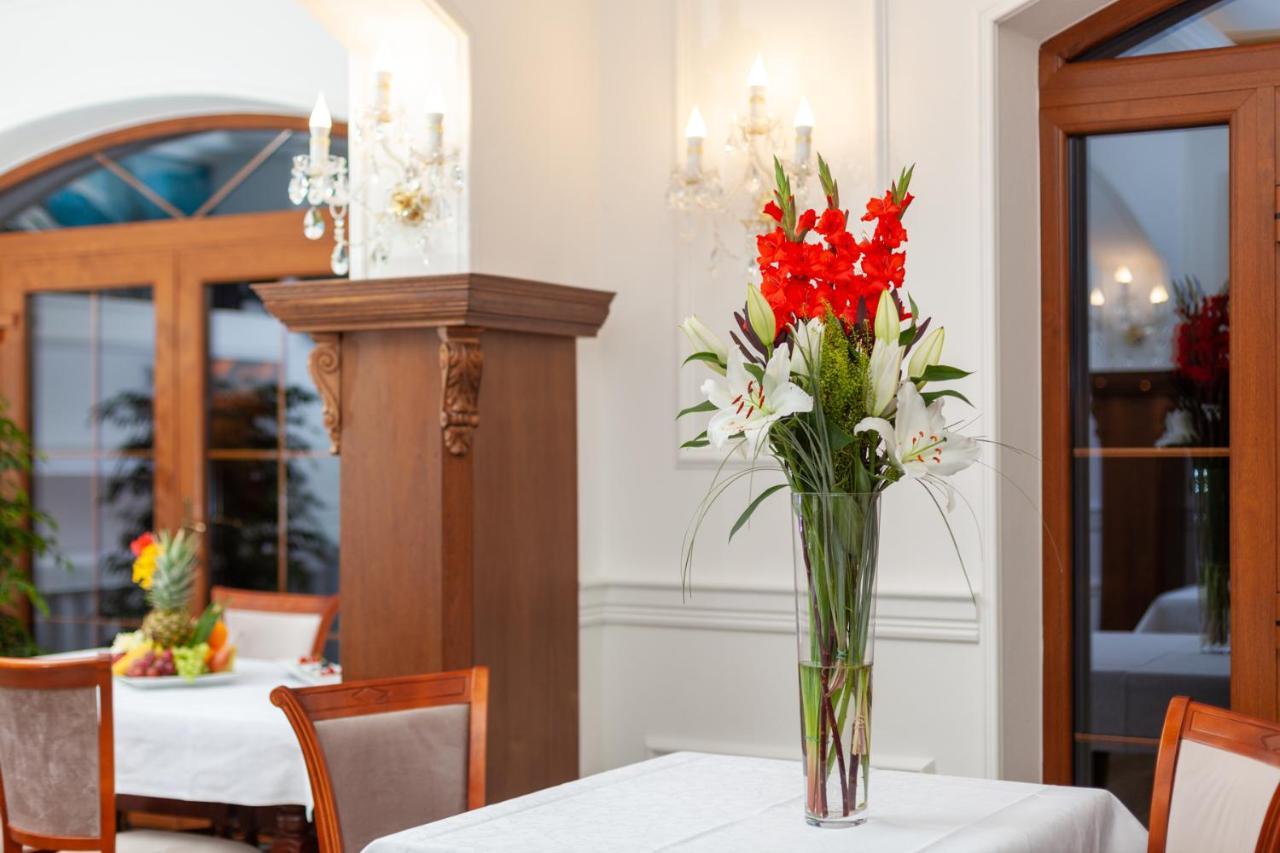 Boutique Hotel Budzak Zdiar Exterior photo